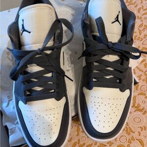 Nike Women’s Air Dunk 1 Low